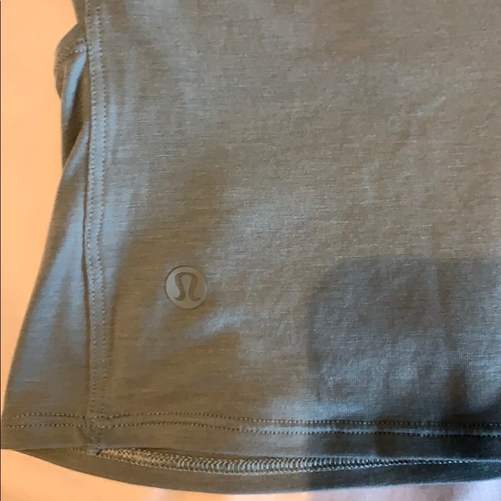 Lululemon top - Picture 3 of 3
